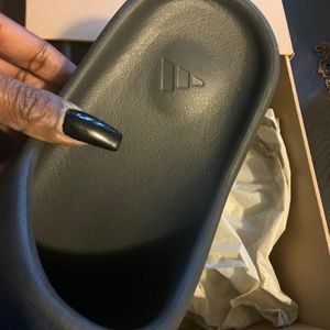 Black yeezy slides NEW